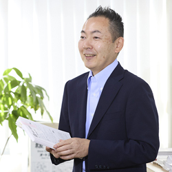 会社員時代に感じた疑問が教育に関わる原点