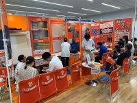 展示会でも魔法のようなデモ施工に驚きの声があがるほど大盛況で した。