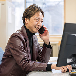 スマホやネットに困っている高齢者のお役に