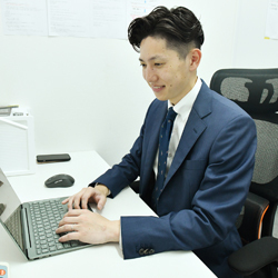開業から半年で収入は会社員時代の5倍に!