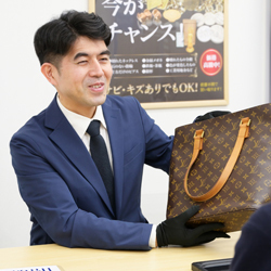 独立後、2009年の経済危機で再び会社員に！