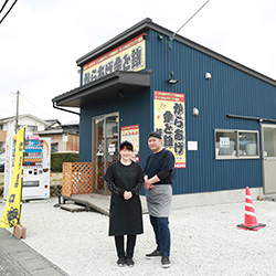 コンビニは1軒だけ。スーパーは少し遠い…