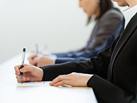 未経験からでも薬の基礎知識や効果などを学べます。資格取得もしっかりサポート!