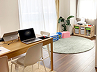 マンションの1室でも開業OK。講師以外の煩雑な業務は本部が行います。