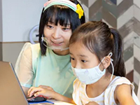 自由度の高いカリキュラムで、子供たちの「夢中」を提供しています。