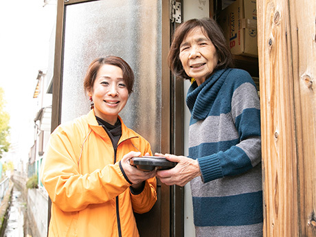 株式会社シルバーライフ／配食のふれ愛のオーナーレポート・開業事例