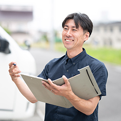 水道工事の仕事を請け負う仕事で独立。