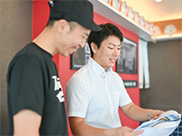 調理や営業に関する研修はもちろん、開業後もSVがサポートするので安心してください。