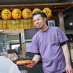 お客様と話して笑って工夫して…!