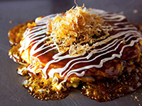 もんじゃ、お好み焼き、焼きそばから鉄板の一品メニューや季節メニューも充実!