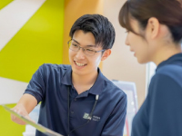 20代の若いオーナーも活躍中！未経験でも本部がしっかりサポートします