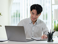 e-ラーニングやZoomでの研修も可能です。