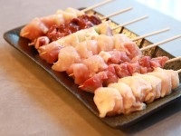 職人が丁寧に串打ちし、自社工場から店舗へ直送！鮮度抜群の串がリピーターを生みます