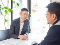オンライン個別説明会を開催中！仕事内容や収益実績など、すべてご説明いたします！