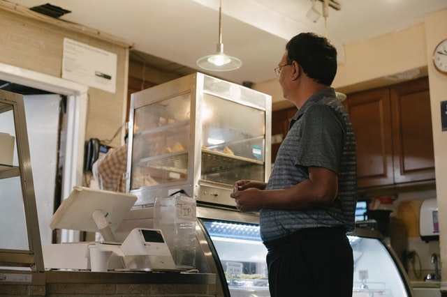 飲食店がすぐに潰れる5つの理由と、繁盛店が意識している5つのこと